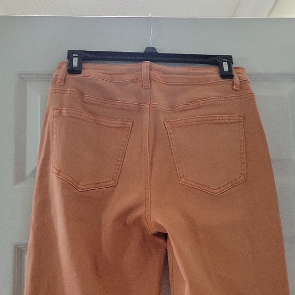 Women's Flare Leg Orange Jeans - Picture 4 of 10